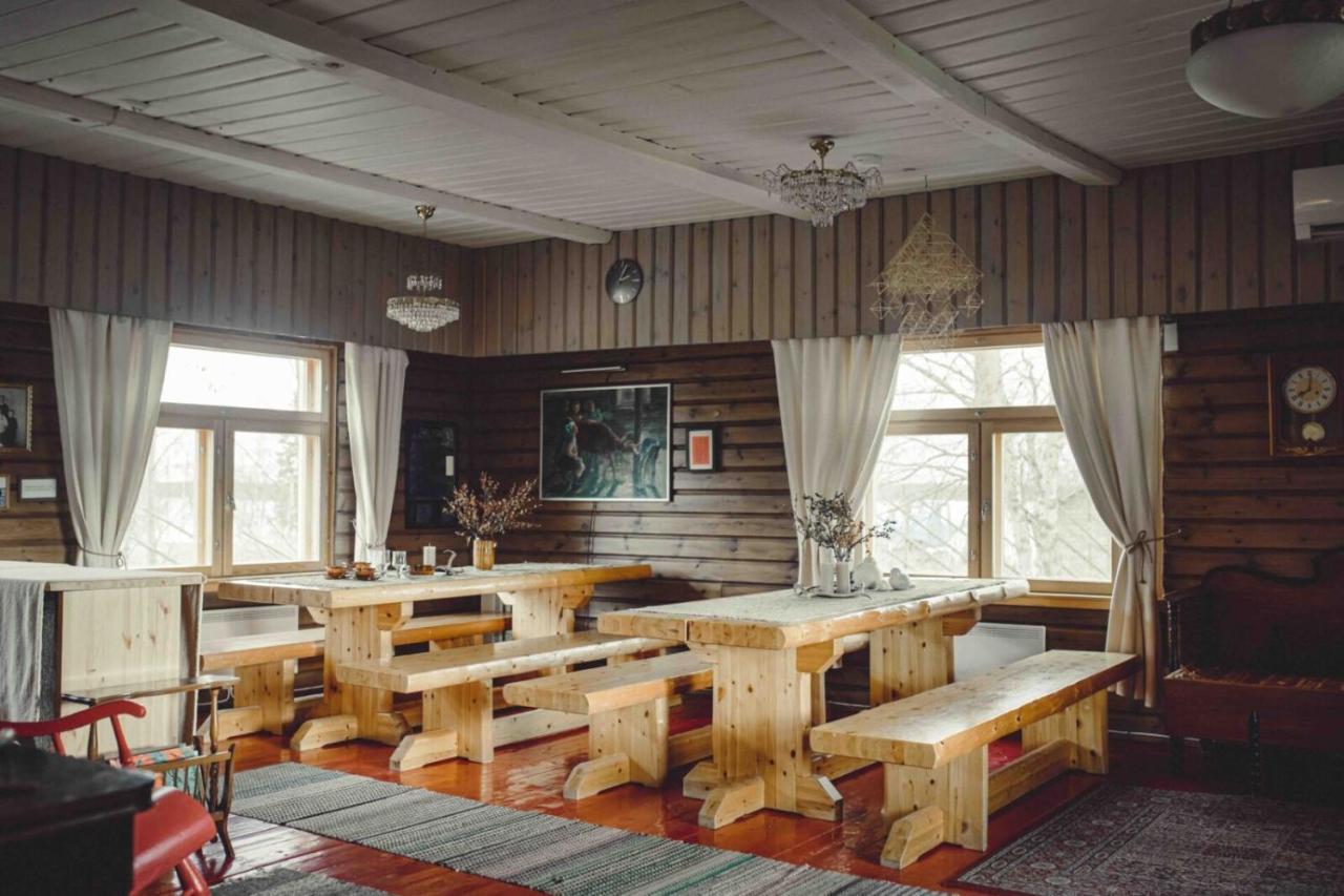Loma-Paksu Hotel Köngäs Exterior foto